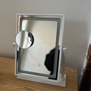 VANITY PORTABLE MIRROR
